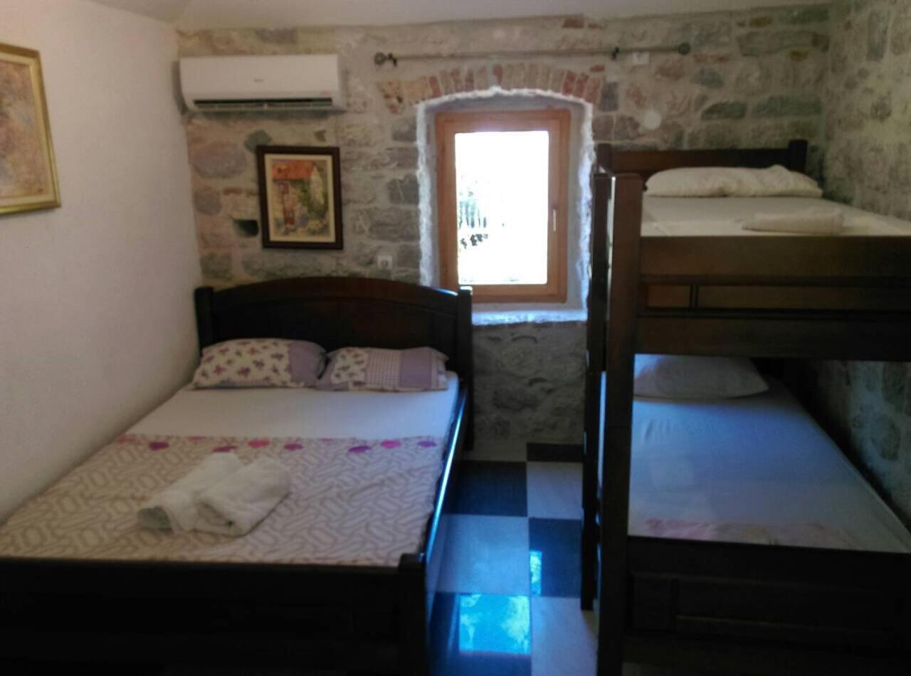 קוטור Apartments Dukic מראה חיצוני תמונה